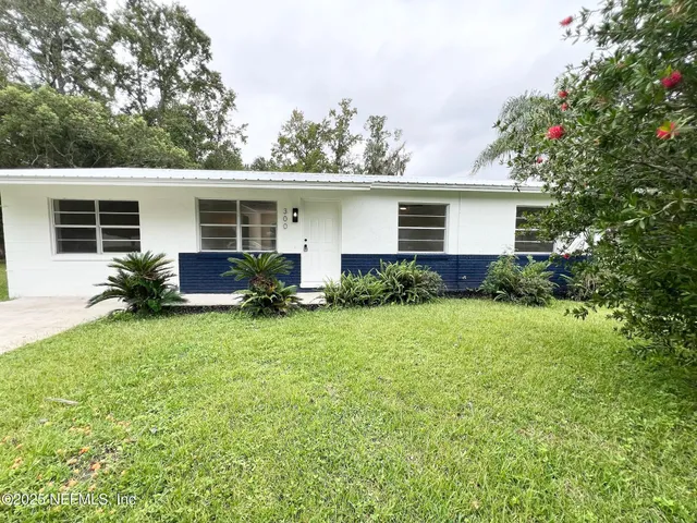 front view of house with a yard