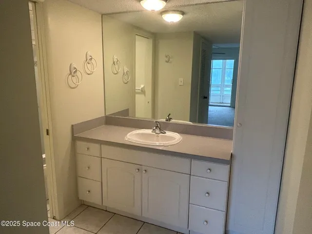 $1,250 | 2135 North Courtenay Parkway, Unit 142, Merritt Island, FL 32953