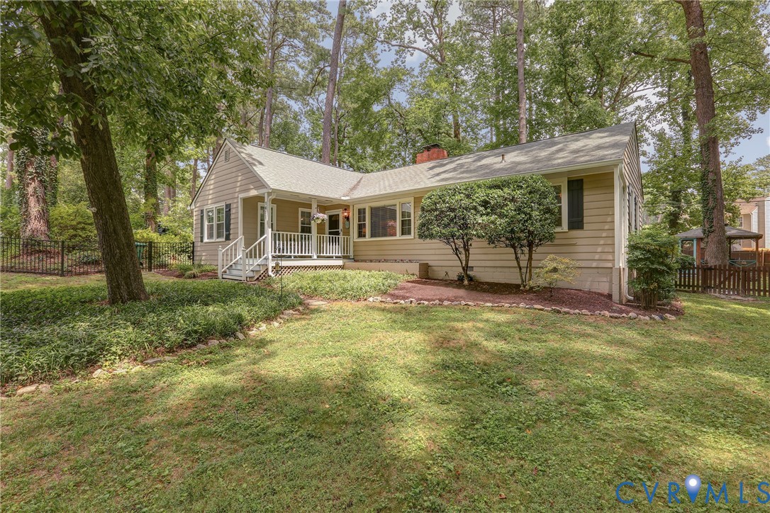 1401 Chowan Road Henrico, VA 23229 - Photo 2 of 39 Single-story residence featuring light-colored sid