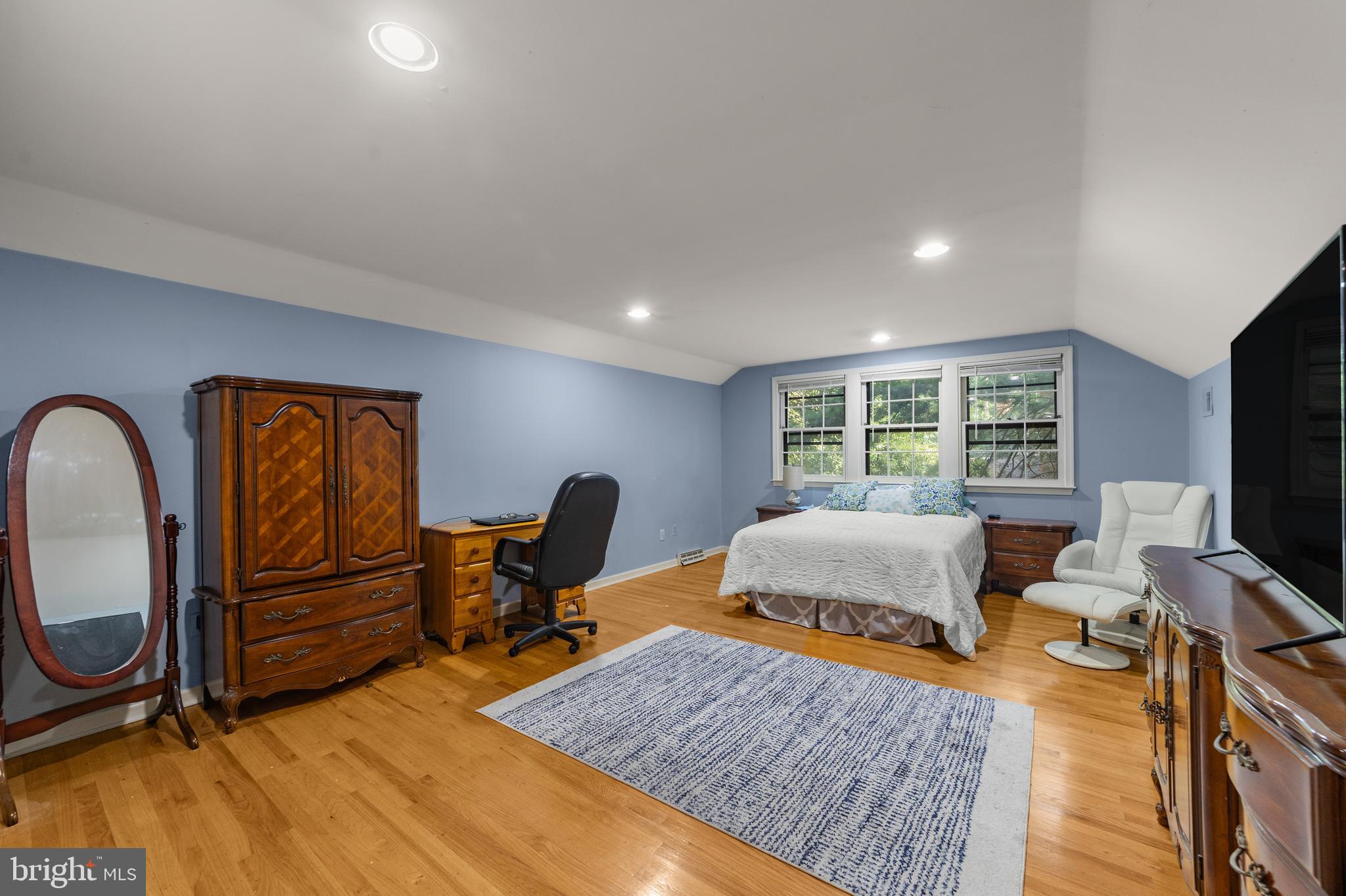 110 Partree Road Cherry Hill, NJ 08003 - Photo 27 of 35 4th Bedroom - Second Floor
