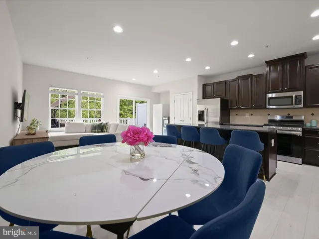 $465,000 | 7266 Dorchester Woods Lane, Hanover, MD 21076