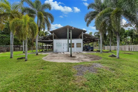 $1,789,900 | 5310 Southwest 172nd Avenue, Southwest Ranches, FL 33331