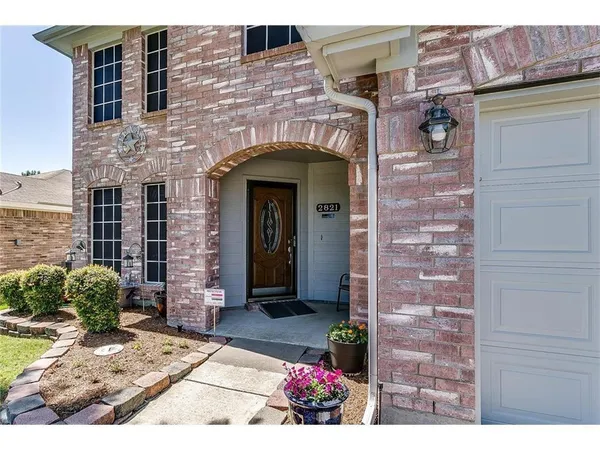 $2,395 | 2821 Briargrove Lane, McKinney, TX 75071