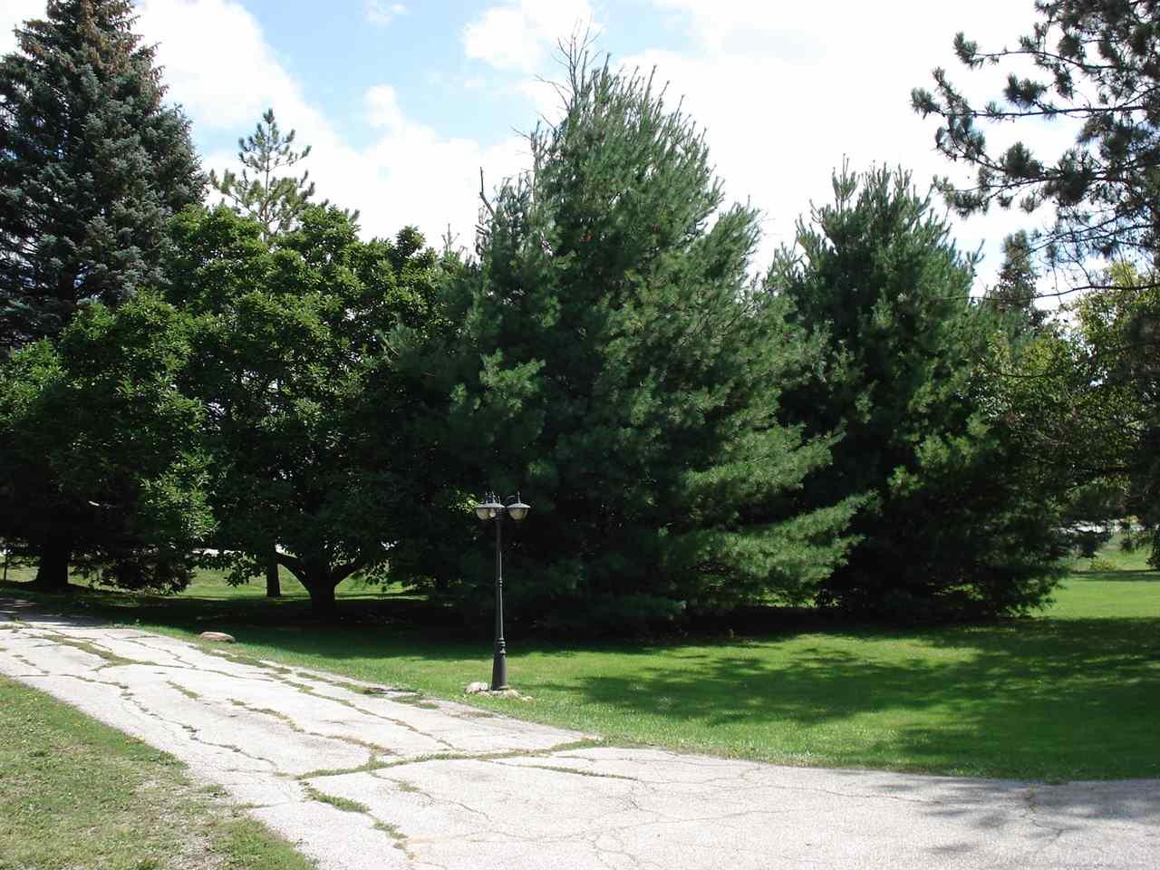 6292 Lakeshore Road Lexington, MI 48450 - Photo 3 of 31