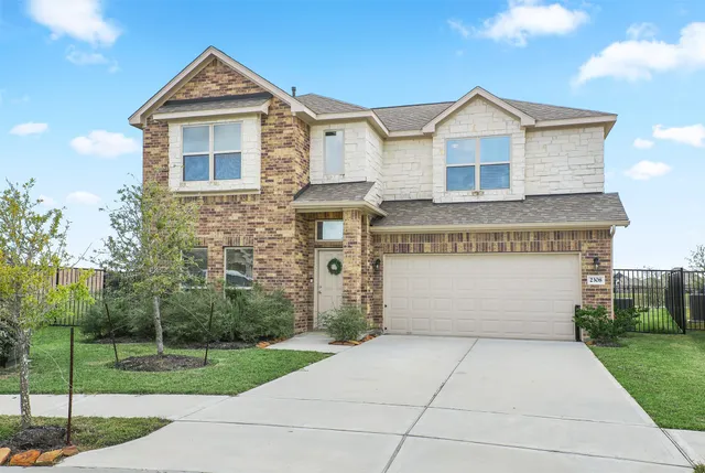 $350,000 | 2308 Eagle Nook Drive, Texas City, TX 77568