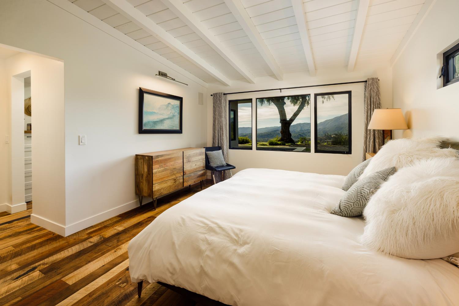 1417 Foothill Road Ojai, CA 93023 - Photo 22 of 41