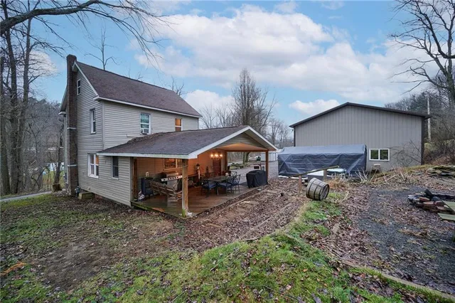 a view of outdoor space