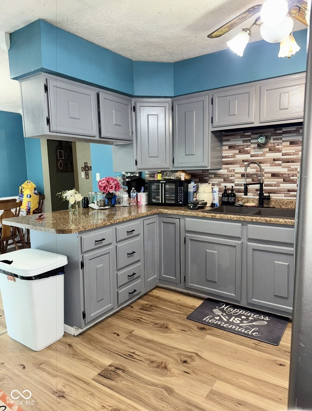 601 South Main Street Edinburgh, IN 46124 - Photo 7 of 19