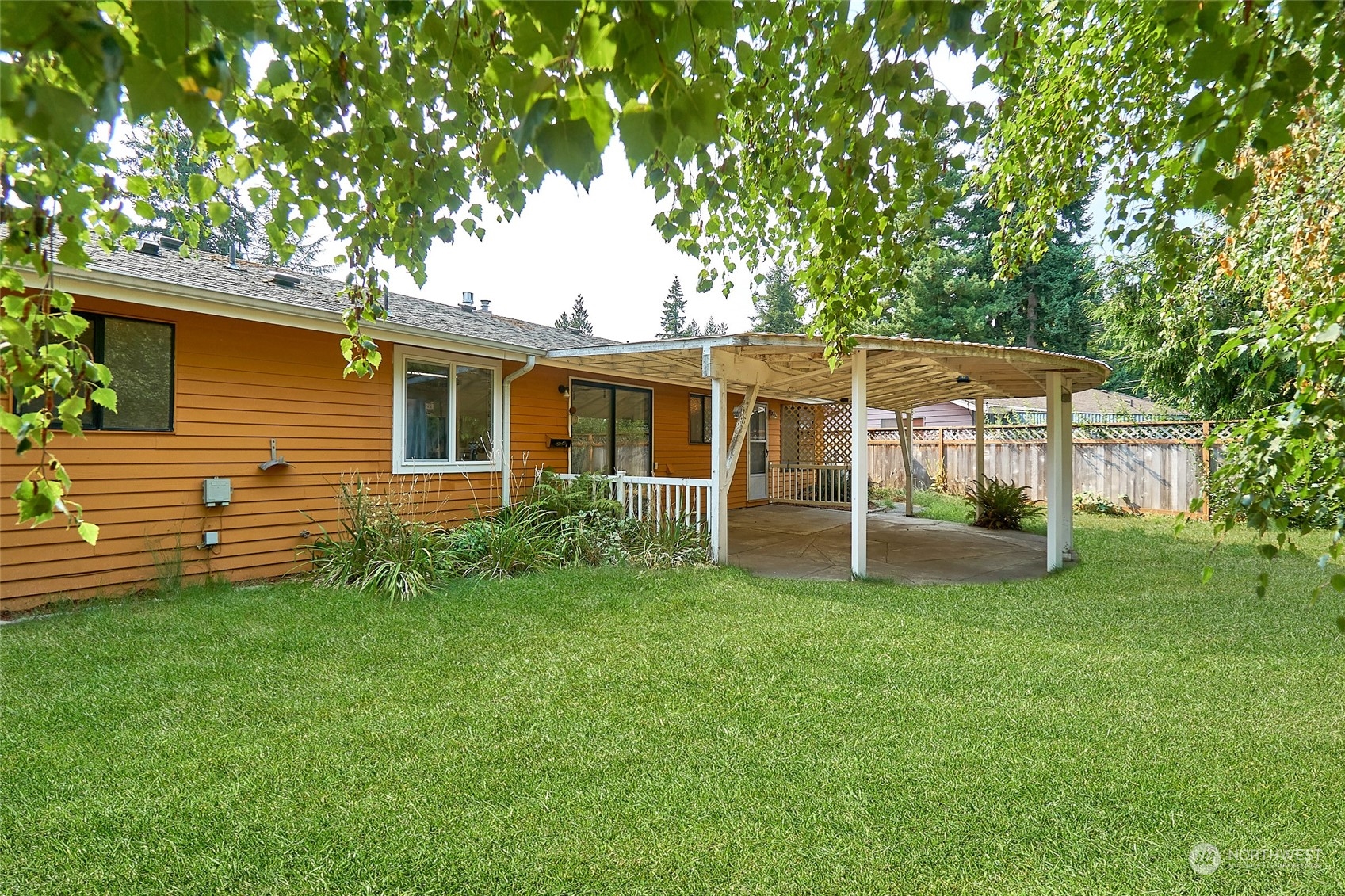 3920 Northeast 11th Place Renton, WA 98056 - Photo 27 of 30