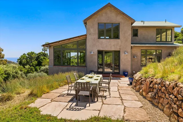 $3,350,000 | 2600 Holly Road, Santa Barbara, CA 93105