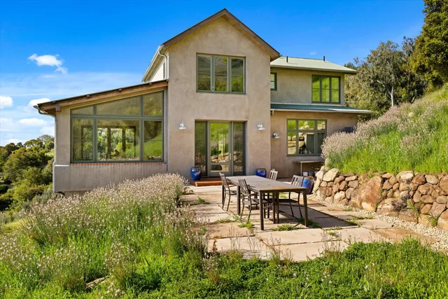 $3,350,000 | 2600 Holly Road, Santa Barbara, CA 93105