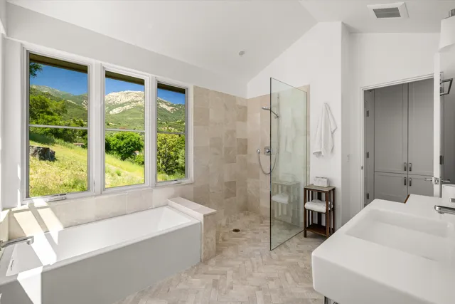 $3,350,000 | 2600 Holly Road, Santa Barbara, CA 93105