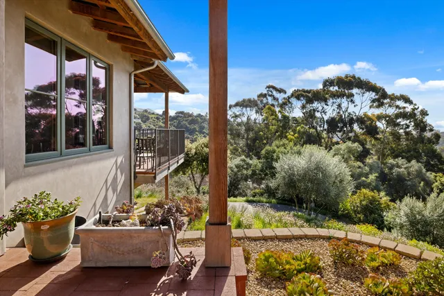 $3,350,000 | 2600 Holly Road, Santa Barbara, CA 93105