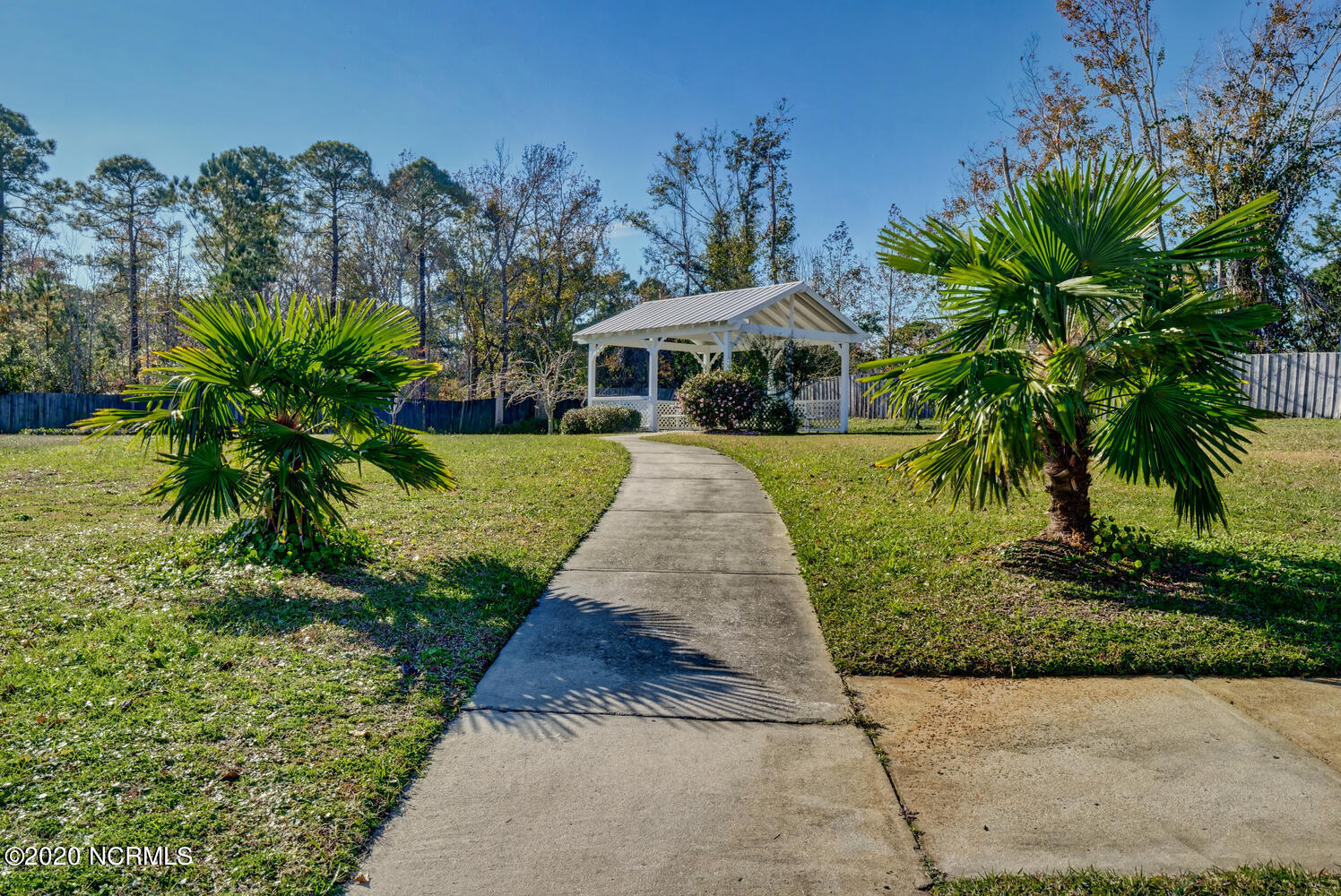 1515 Sapphire Ridge Road Wilmington, NC 28409 - Photo 34 of 34 1515 Sapphire Ridge Rd-large-035-034-P52