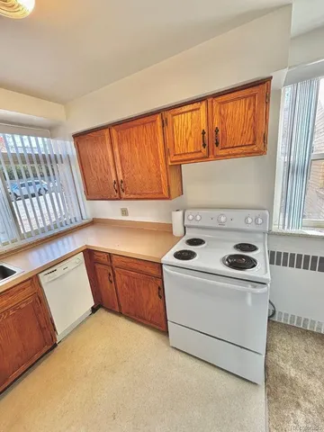 $1,850 | 1221 Illinois Street, Unit 1E, Golden, CO 80401