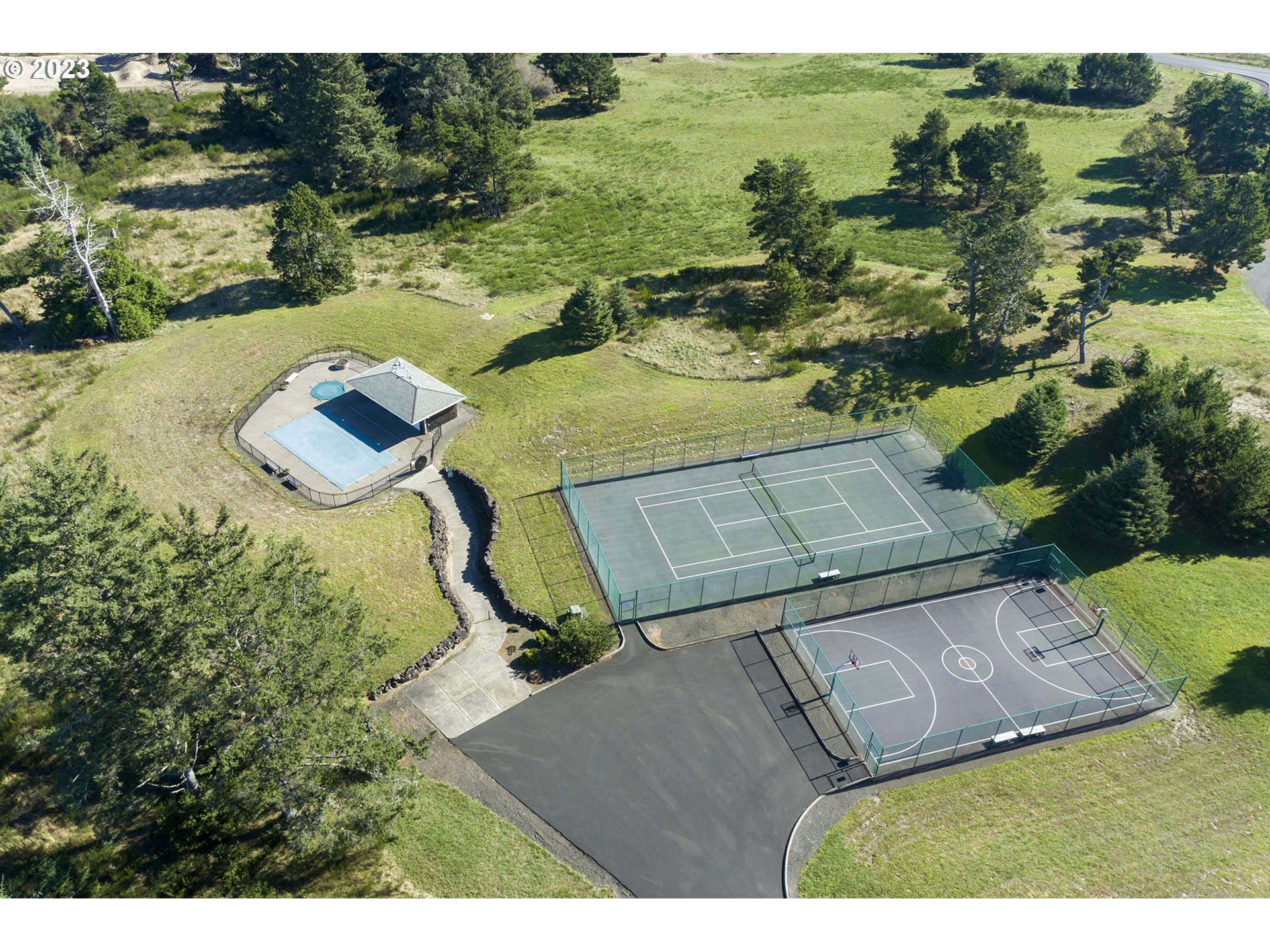 Pinehurst Road, Unit 19 Gearhart, OR 97138 - Photo 8 of 8 Gallery Image 8