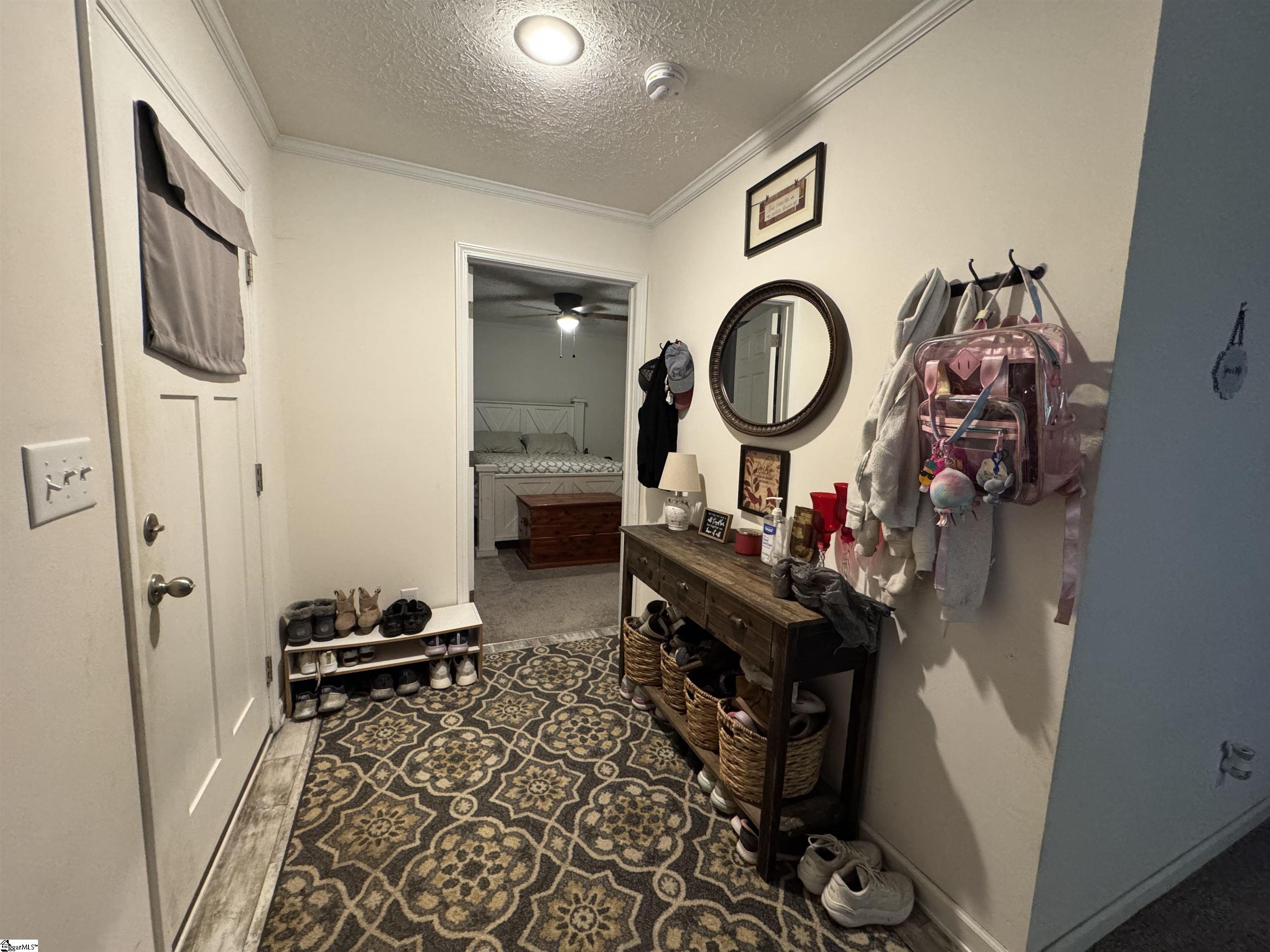 9070 Greenpond Road Gray Court, SC 29645 - Photo 16 of 21