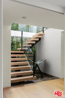 a view of entryway