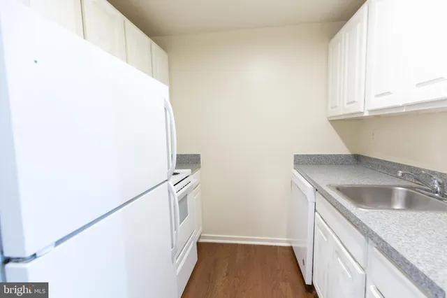 $1,825 | 2031-7 South Street, Unit 200, Philadelphia, PA 19147