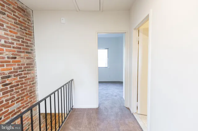 $1,825 | 2031-7 South Street, Unit 200, Philadelphia, PA 19147