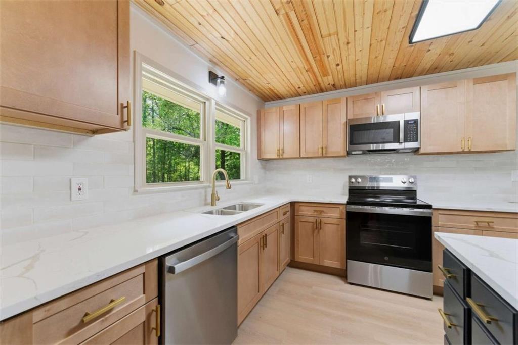 565 Ray Cole Road Dallas, GA 30157 - Photo 11 of 26
