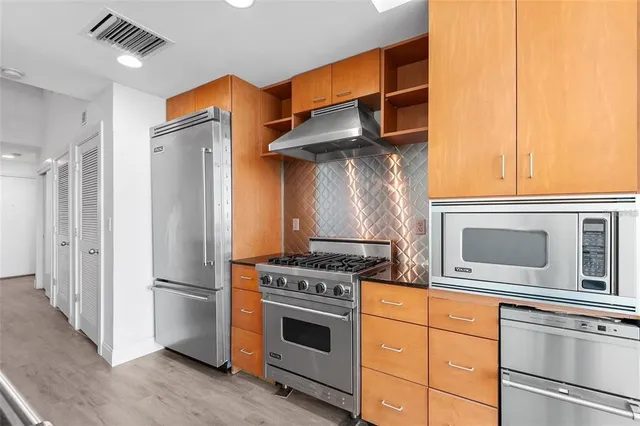 $1,835 | 1208 East Kennedy Boulevard, Unit 824, Tampa, FL 33602