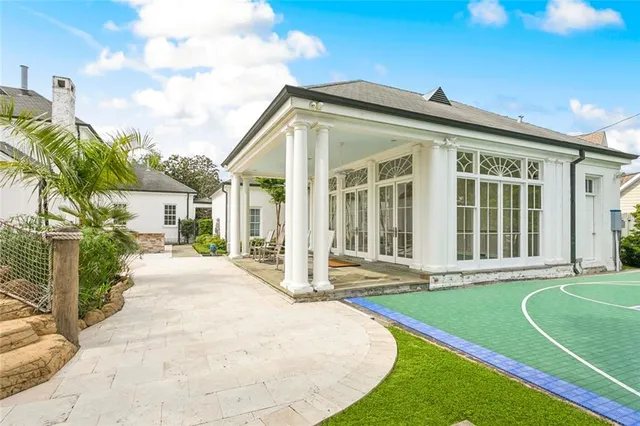 $3,100,000 | 54 Beresford Drive, Metairie, LA 70001