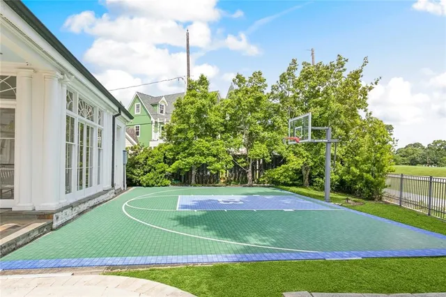 $3,100,000 | 54 Beresford Drive, Metairie, LA 70001