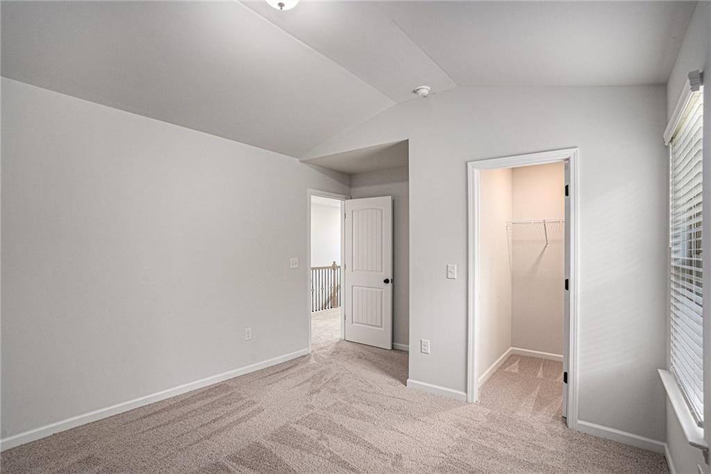 953 Mystic Way Hampton, GA 30228 - Photo 30 of 51 an empty room with closet and a bathroom