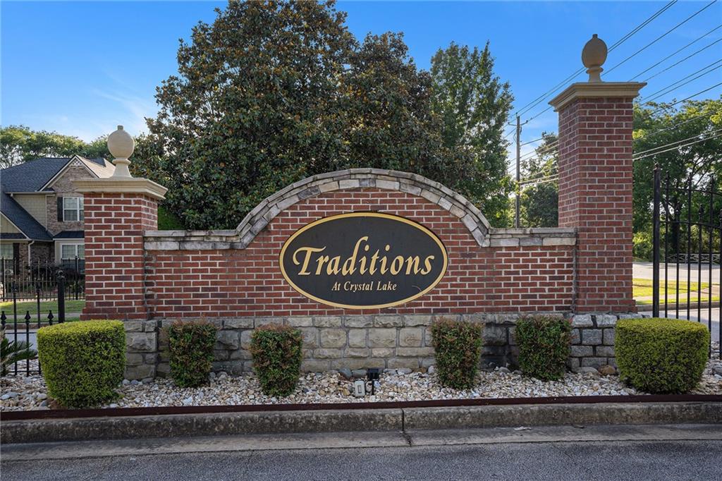 953 Mystic Way Hampton, GA 30228 - Photo 51 of 51 a sign that is on the side of a building