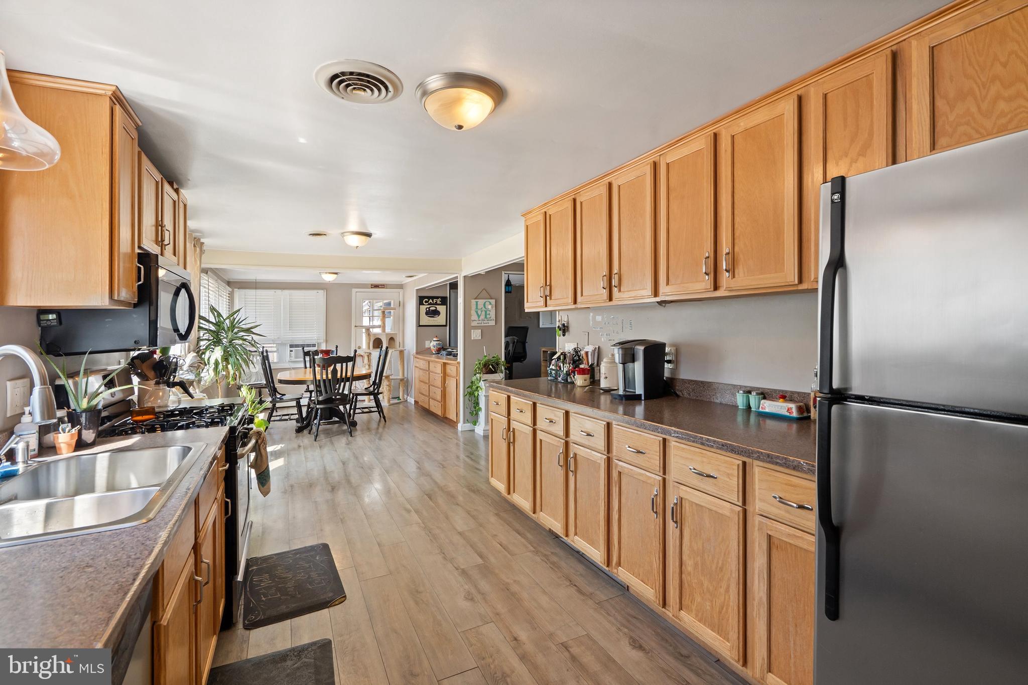 14 Hawkins Way Waretown, NJ 08758 - Photo 8 of 21 Kitchen 2