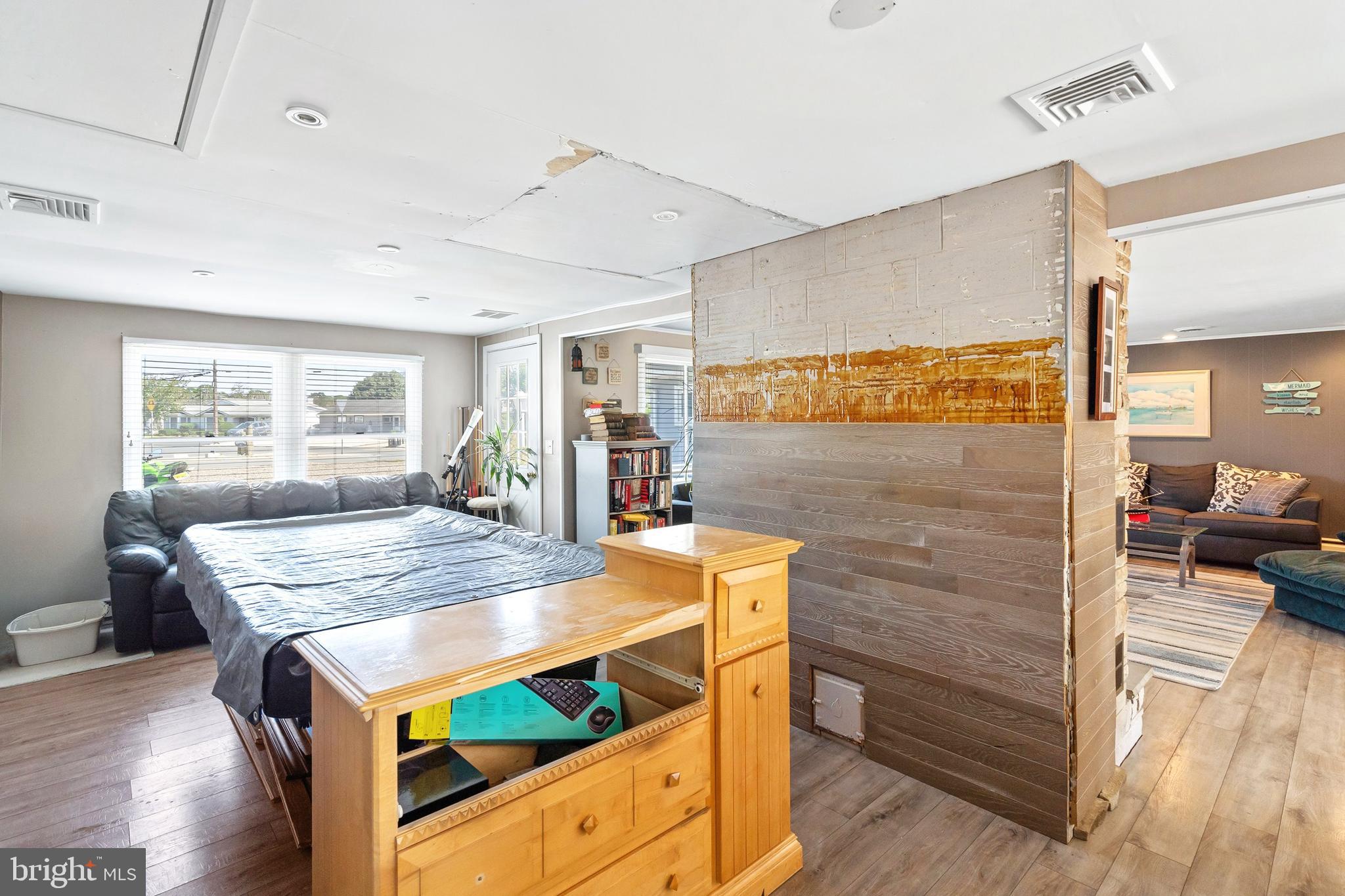 14 Hawkins Way Waretown, NJ 08758 - Photo 9 of 21 Living Area