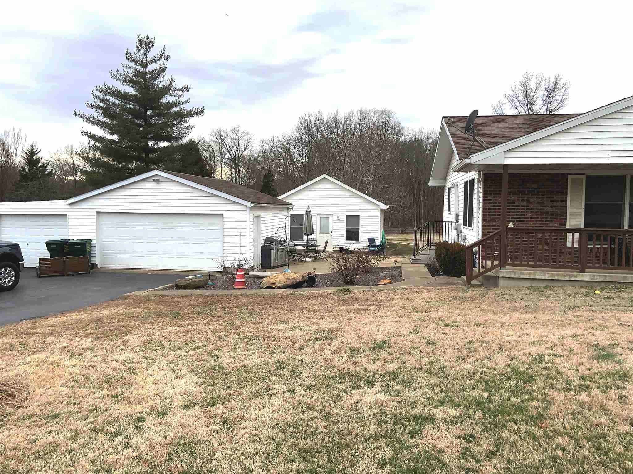 1400 Tupman Road Evansville, IN 47720 - Photo 17 of 21 Gallery Image 17