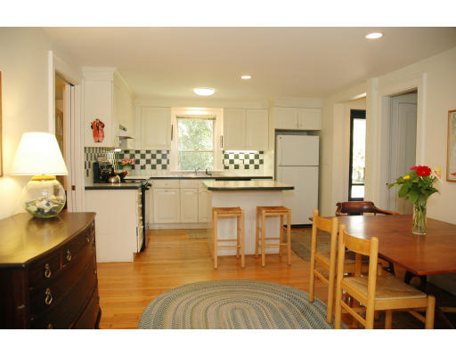 21 Oak Road Concord, MA 01742 - Photo 5 of 12 Gallery Image 5