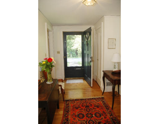 21 Oak Road Concord, MA 01742 - Photo 6 of 12 Gallery Image 6