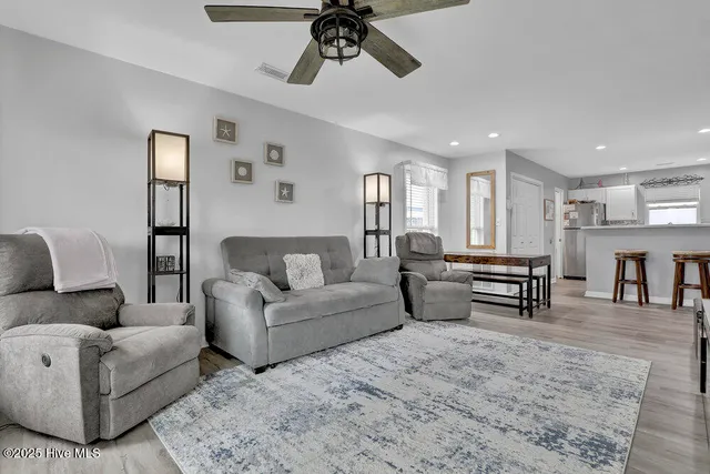 $2,500 | 3802 Island Drive, North Topsail Beach, NC 28460