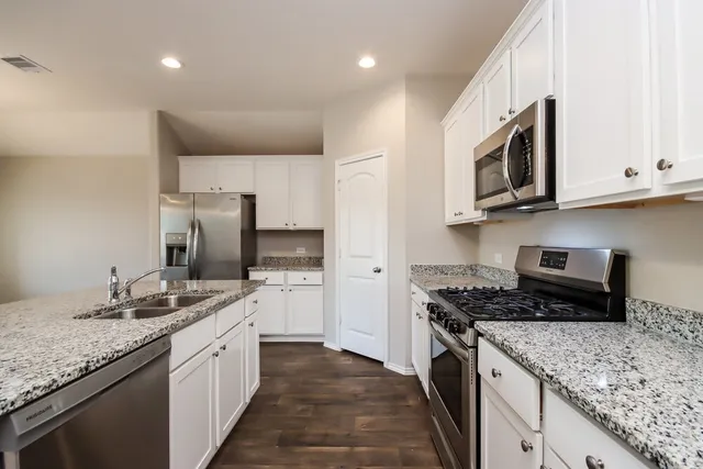 $1,985 | 18378 Timbermill Lane, New Caney, TX 77357