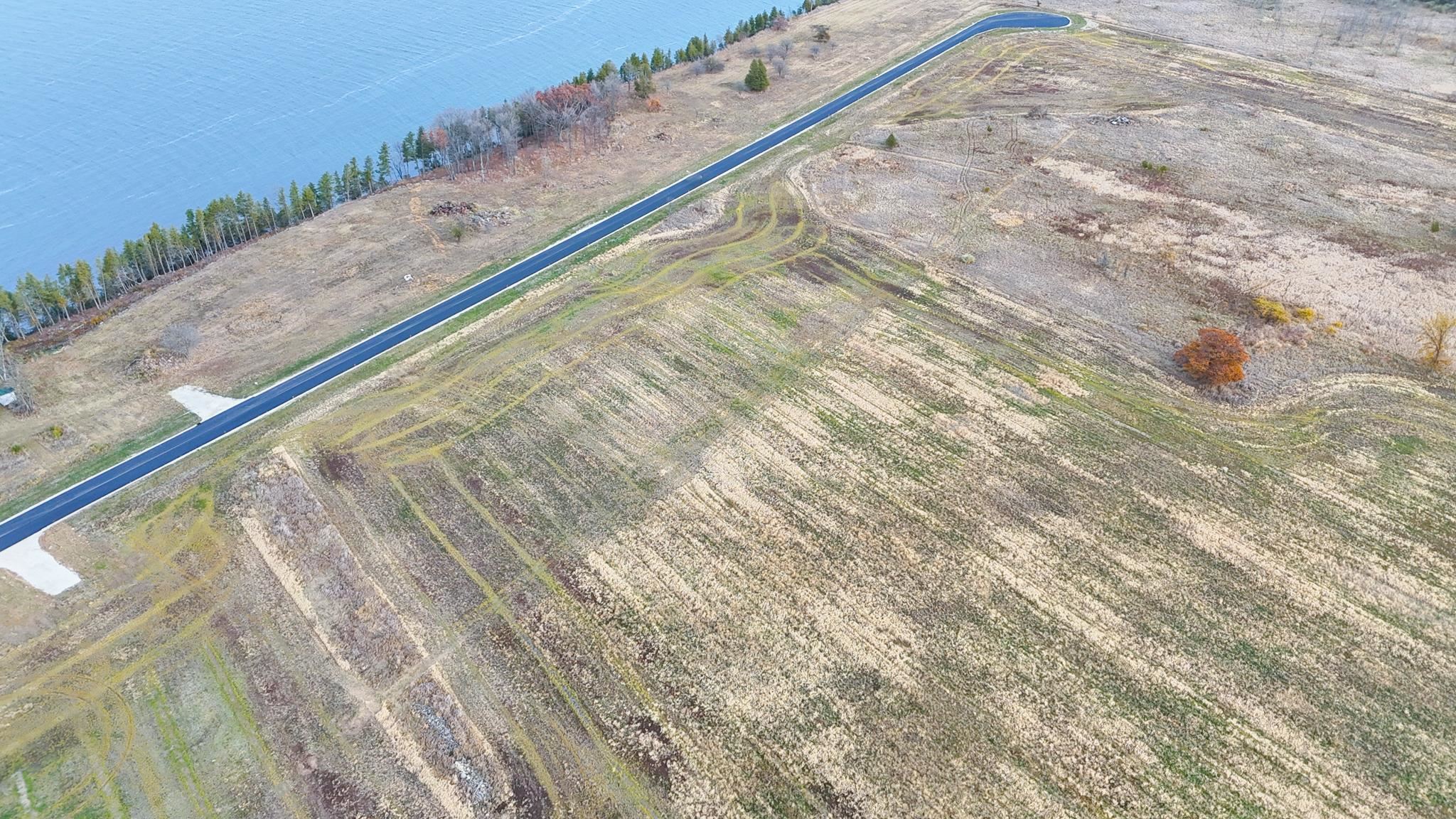 Debroux Court, Unit 11 Sturgeon Bay, WI 54235 - Photo 10 of 18