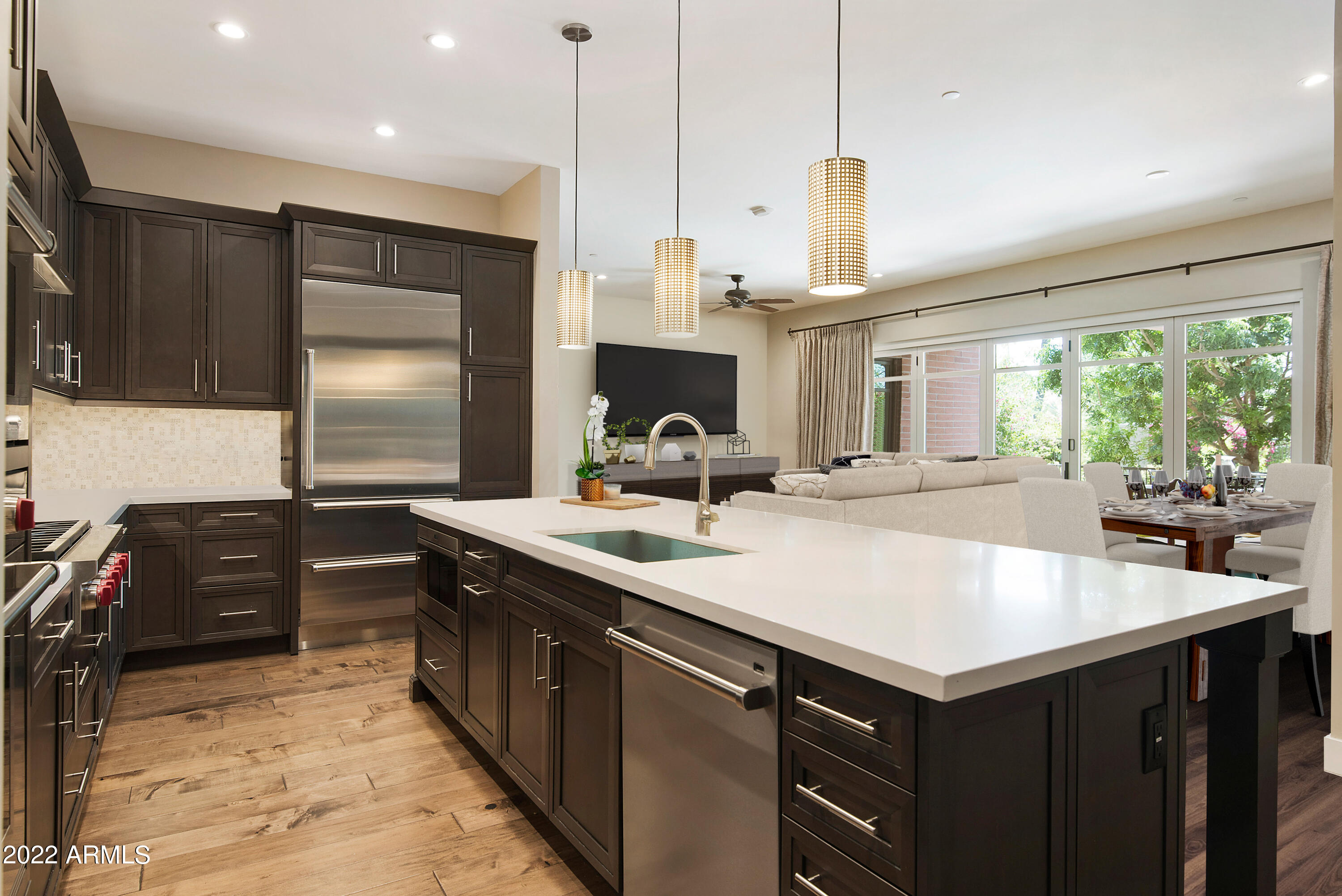 6166 North Scottsdale Road, Unit A1005 Paradise Valley, AZ 85253 - Photo 22 of 41 Kitchen