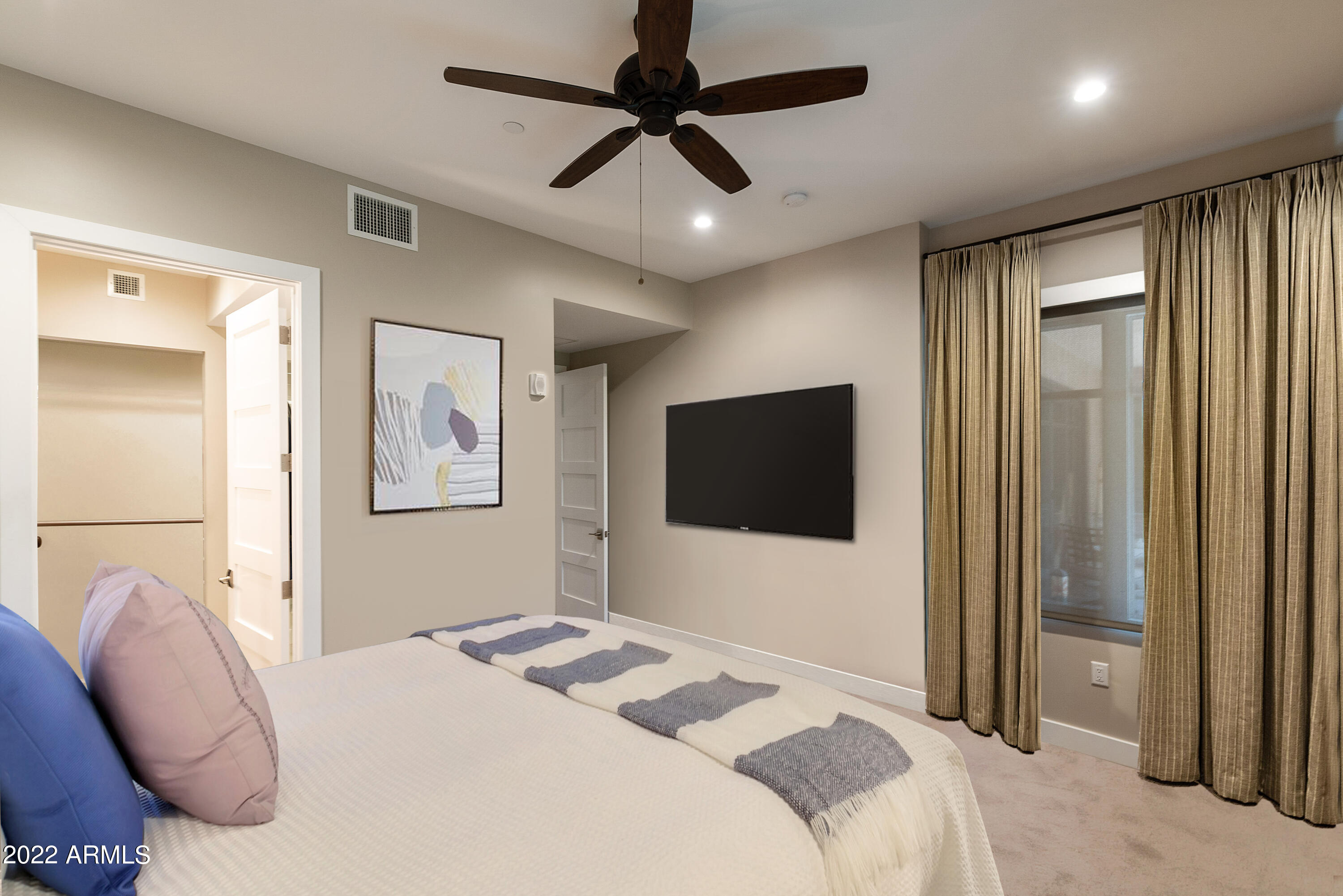 6166 North Scottsdale Road, Unit A1005 Paradise Valley, AZ 85253 - Photo 32 of 41 Bedroom B