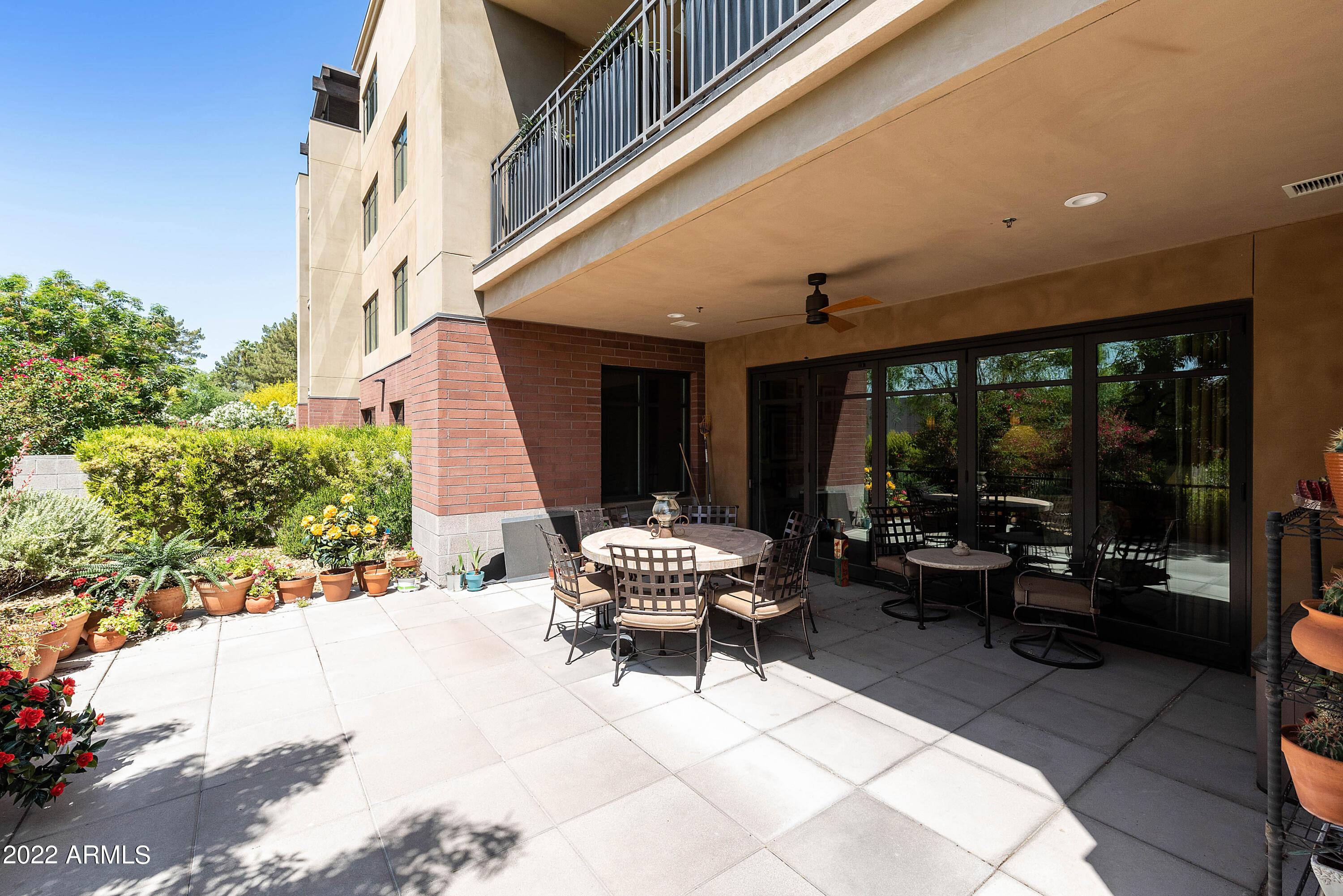 6166 North Scottsdale Road, Unit A1005 Paradise Valley, AZ 85253 - Photo 34 of 41 Patio