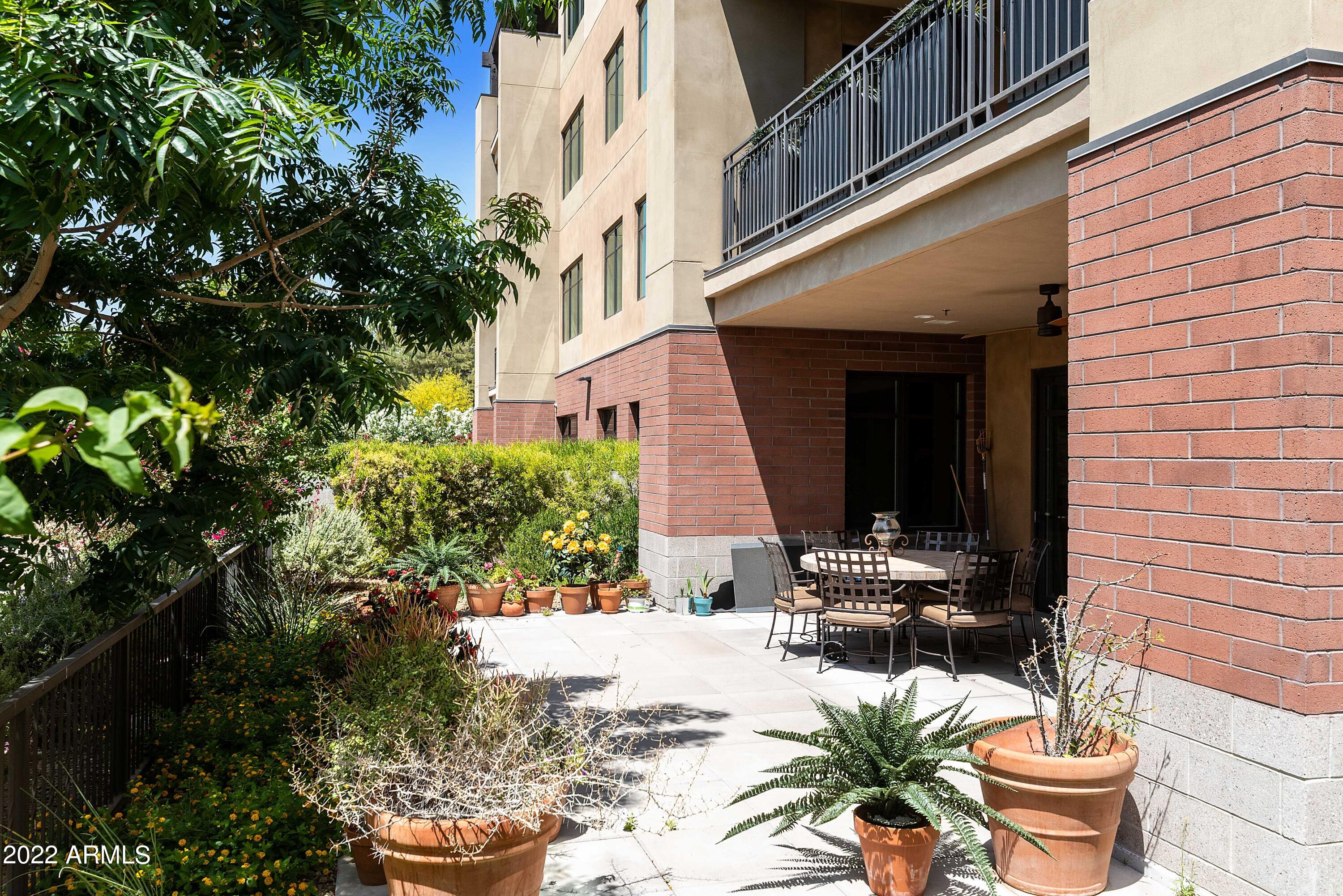 6166 North Scottsdale Road, Unit A1005 Paradise Valley, AZ 85253 - Photo 35 of 41 Patio