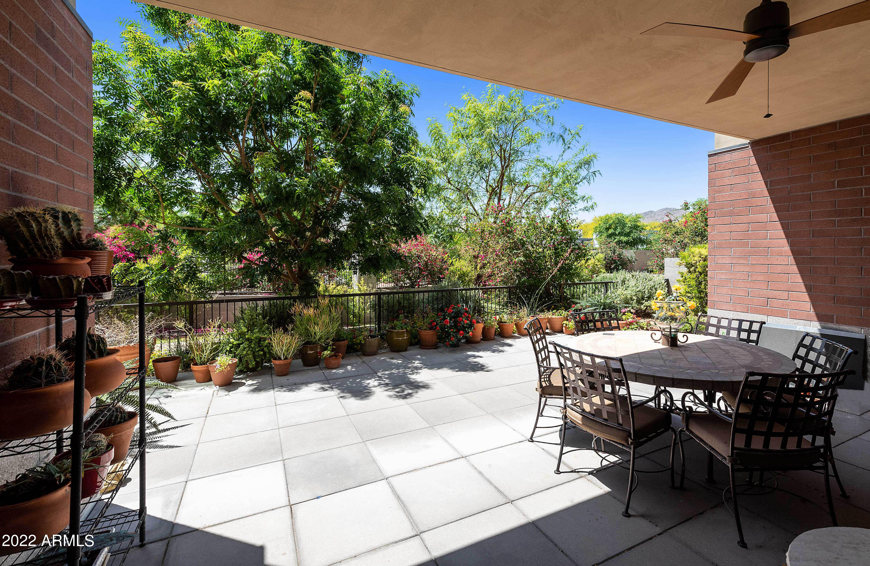 6166 North Scottsdale Road, Unit A1005 Paradise Valley, AZ 85253 - Photo 38 of 41 Patio