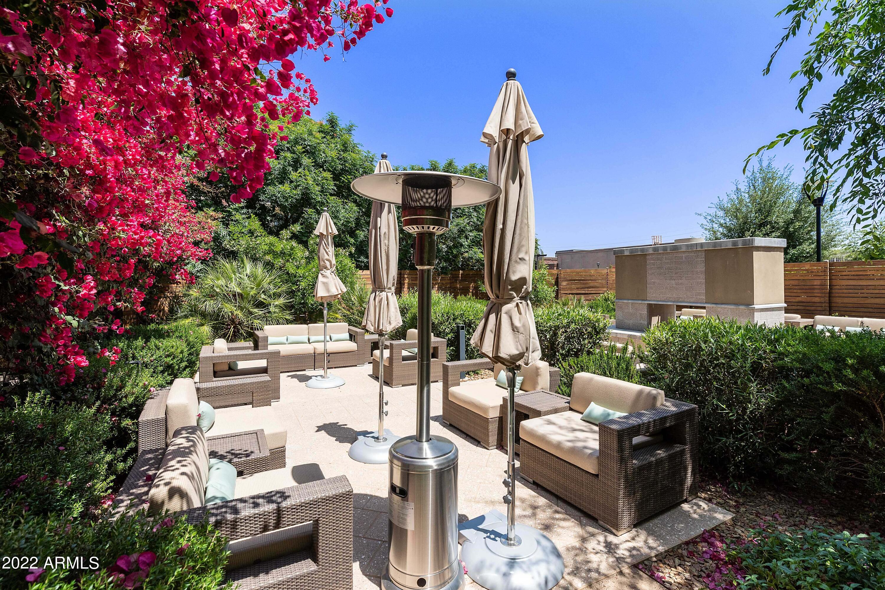 6166 North Scottsdale Road, Unit A1005 Paradise Valley, AZ 85253 - Photo 4 of 41 Sitting Areas