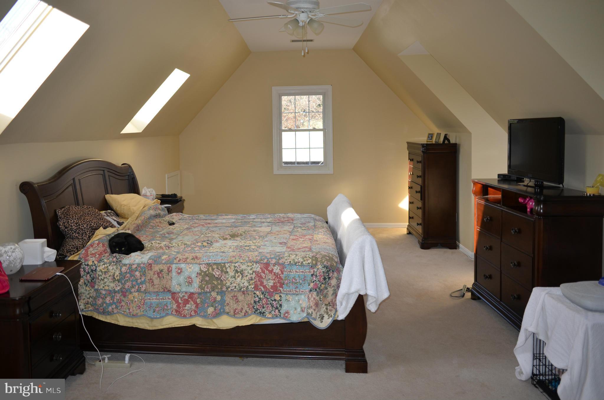 20610 Bucklodge Road Boyds, MD 20841 - Photo 12 of 19 Bedroom