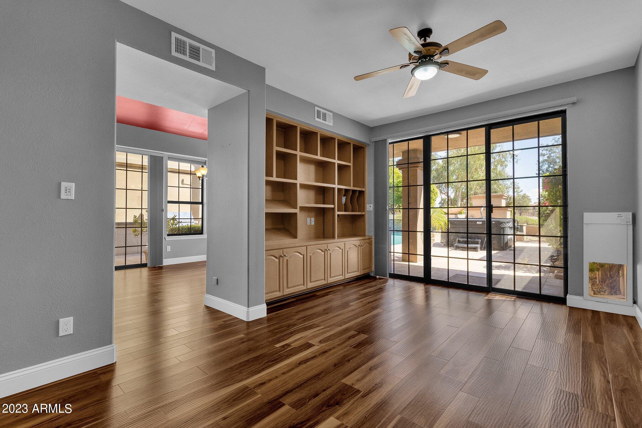 7525 East Gainey Ranch Road, Unit 156 Scottsdale, AZ 85258 - Photo 10 of 38 Family Room