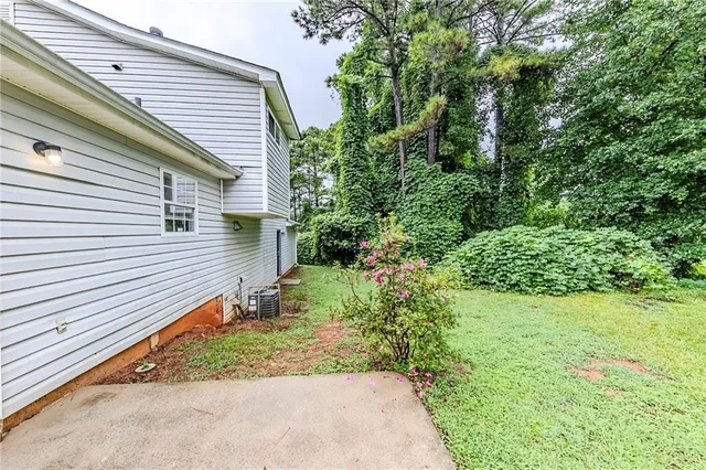 $211,000 | 2123 Lown Farm Lane, Lithonia, GA 30058