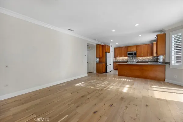 $6,000 | 12 Galena, Irvine, CA 92602