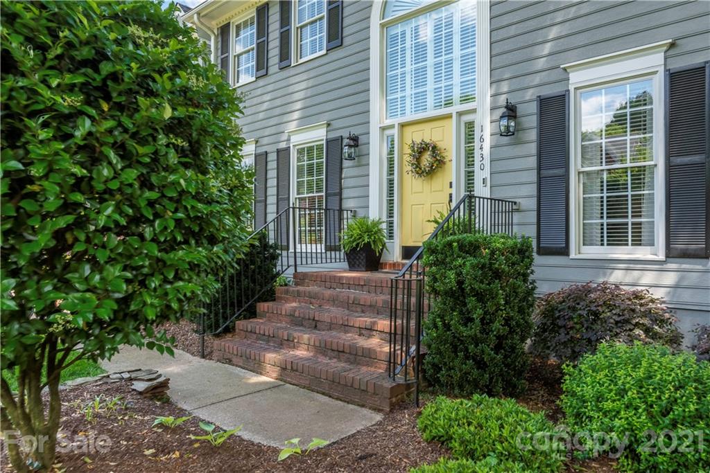 16430 Ranger Trail, Unit 10 Huntersville, NC 28078 - Photo 3 of 34 Gallery Image 3