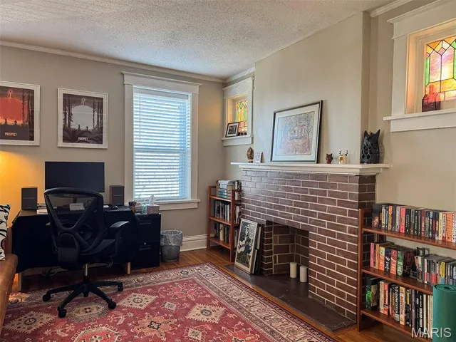 $354,900 | 1432 Woodland Drive, St. Louis, MO 63117